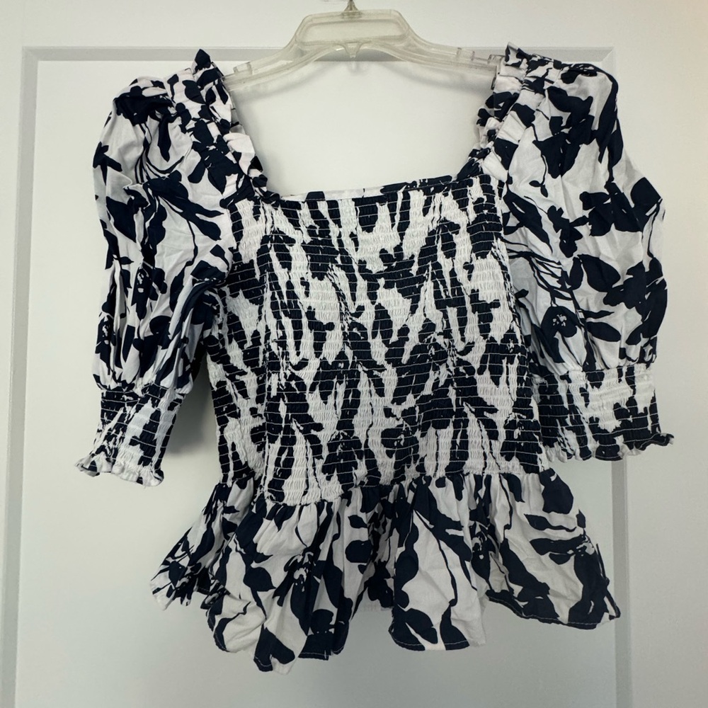 Navy and White puff sleeve peplum top